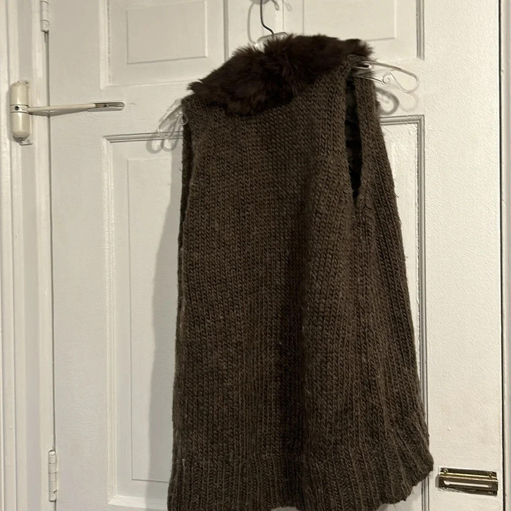 Fur-lined open cardi style knit vest - Picture 4 of 5